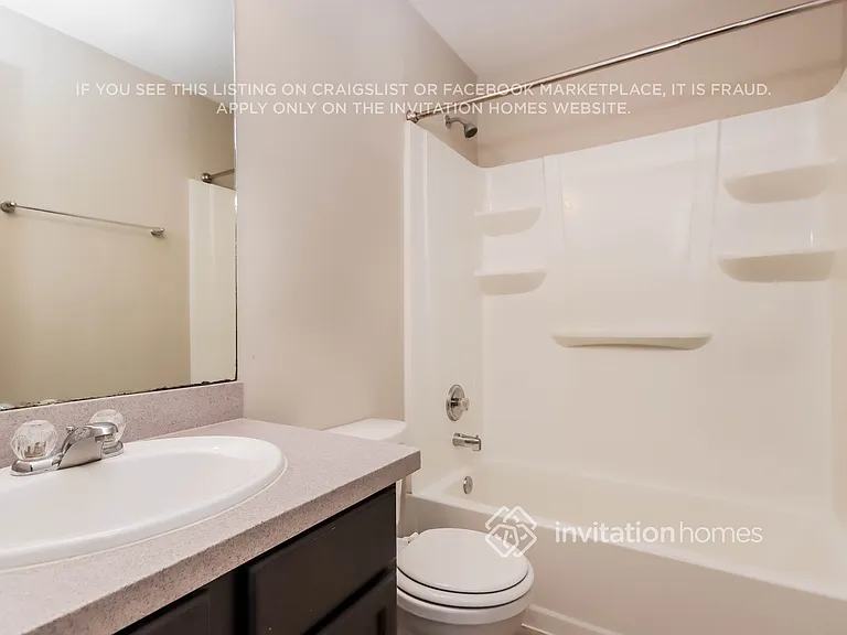 18702 Walden Glen Cir — Photo 13