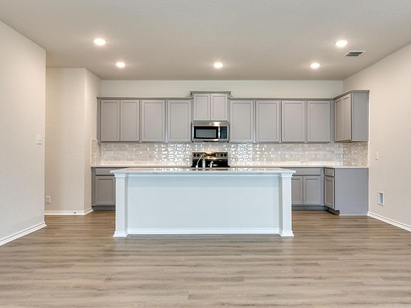 Hennersby Hollow - McKinney Interior Image 5