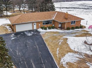 13N620 Burlington Rd, Hampshire, IL 60140