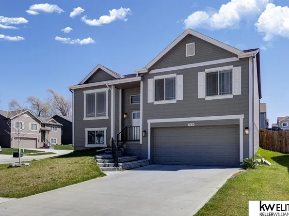 7821 N 83rd St, Omaha, NE 68122