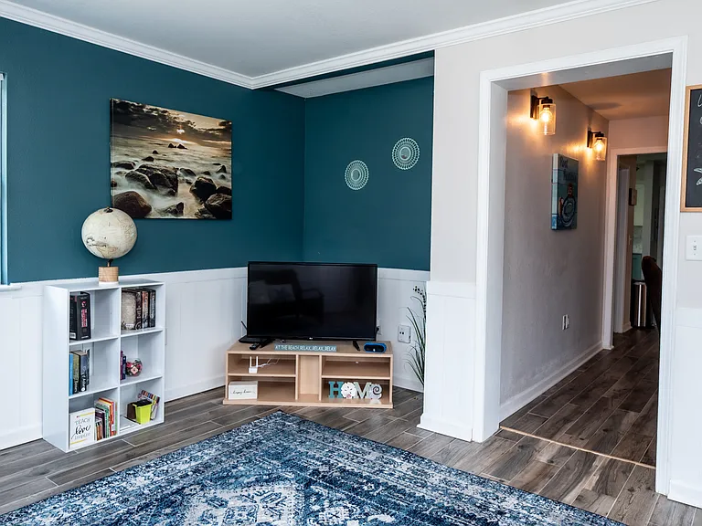412 Labree Rd — Photo 8