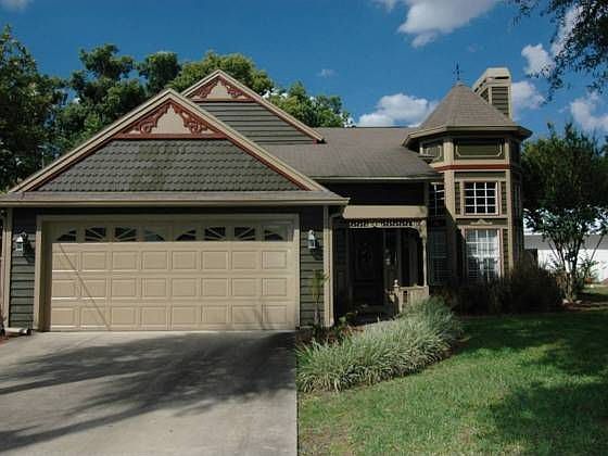 1st image of 521 Lake Como Cir
