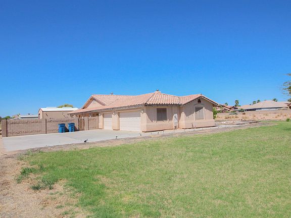 2nd image of 4024 S Avenue 5 1/2 E