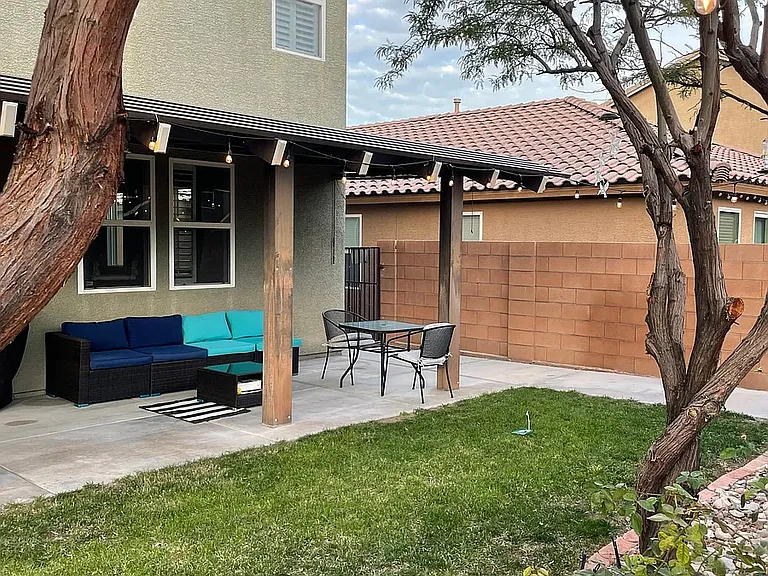 10639 Whiting Ave — Photo 26