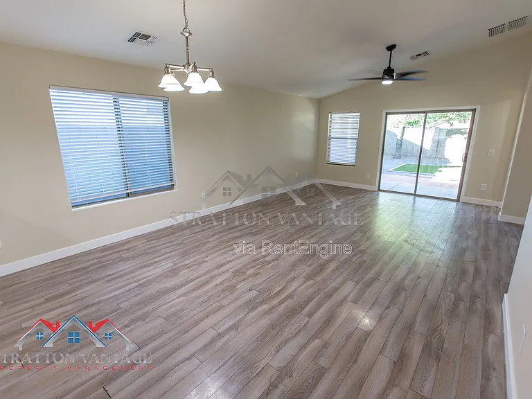 1868 W Desert Seasons Dr — Photo 15
