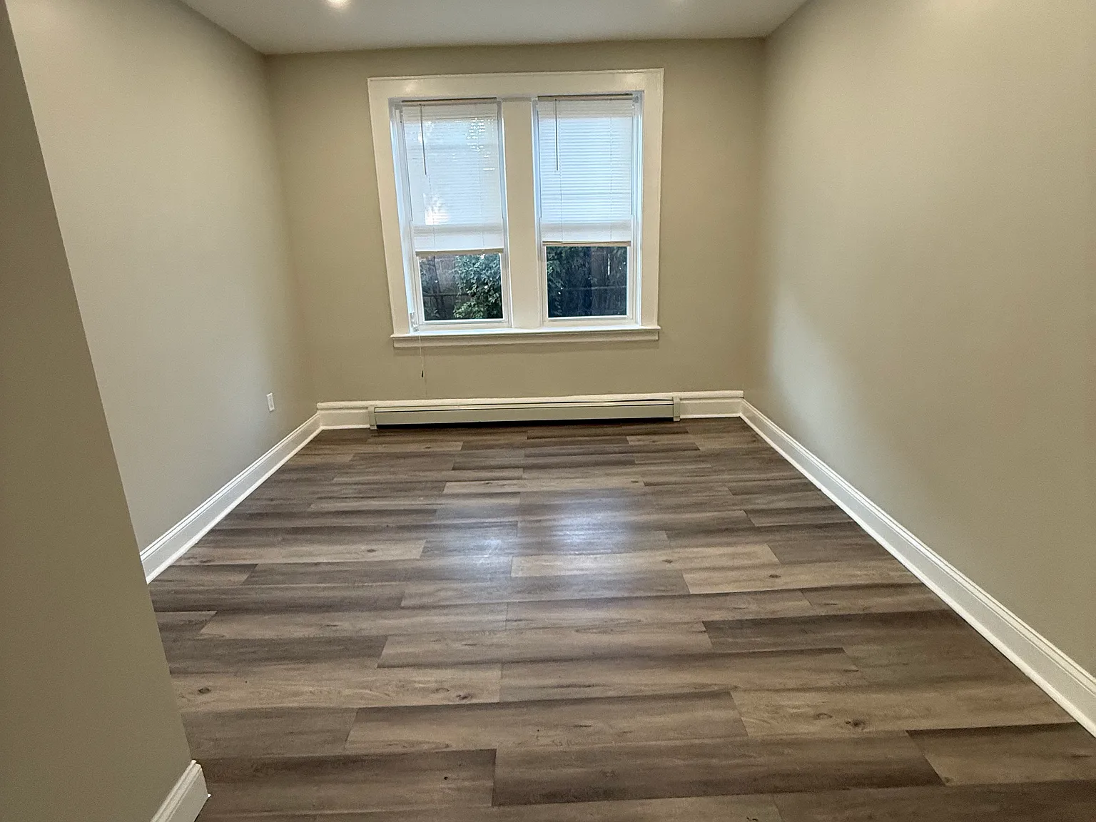 1 bed, $1,849 — Photo 2