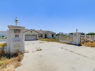 15543 Creek Hills Rd, El Cajon, CA 92021