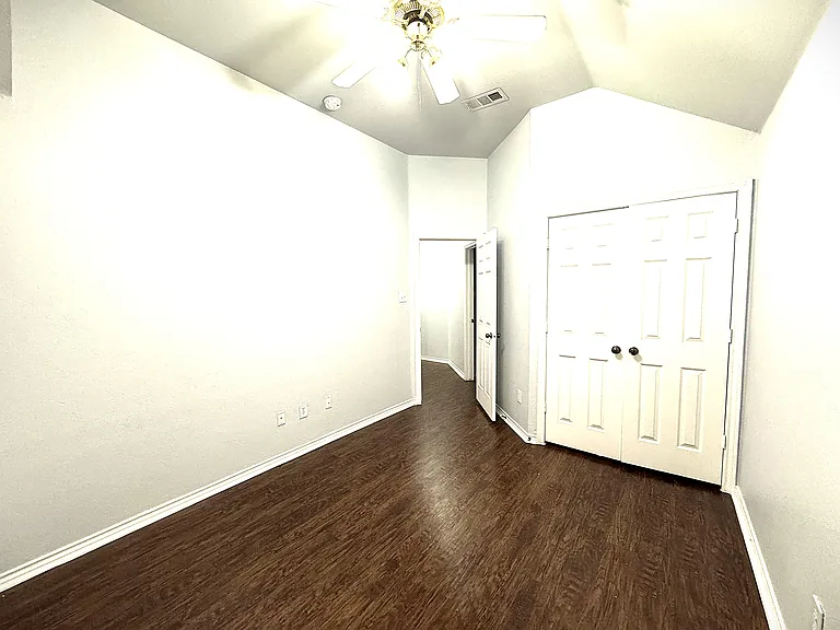 2767 Cedar Wood Dr — Photo 1