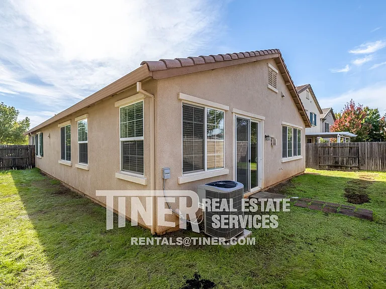 1422 Stoney Cross Ln — Photo 37