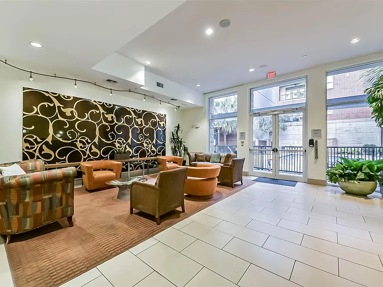 300 Saint Joseph Pkwy #103 — Photo 20