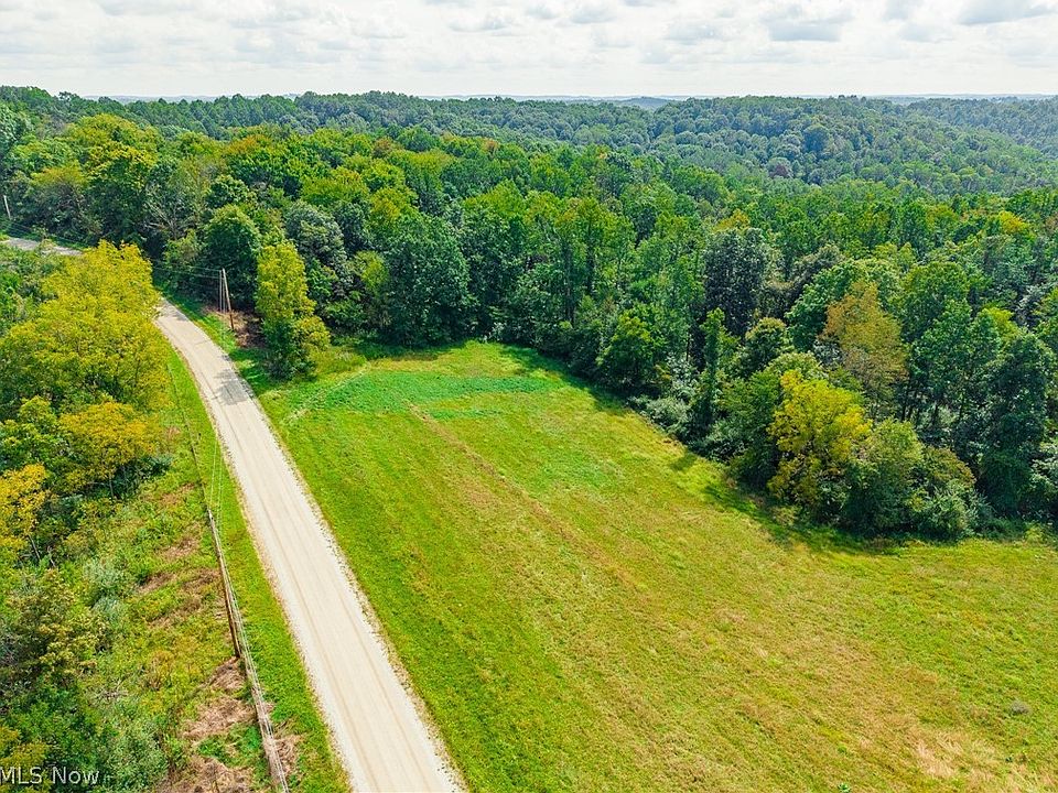 1st image of 27339 Tabor Ridge Rd #4