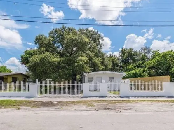 2736 NW 45th St, Miami, FL 33142