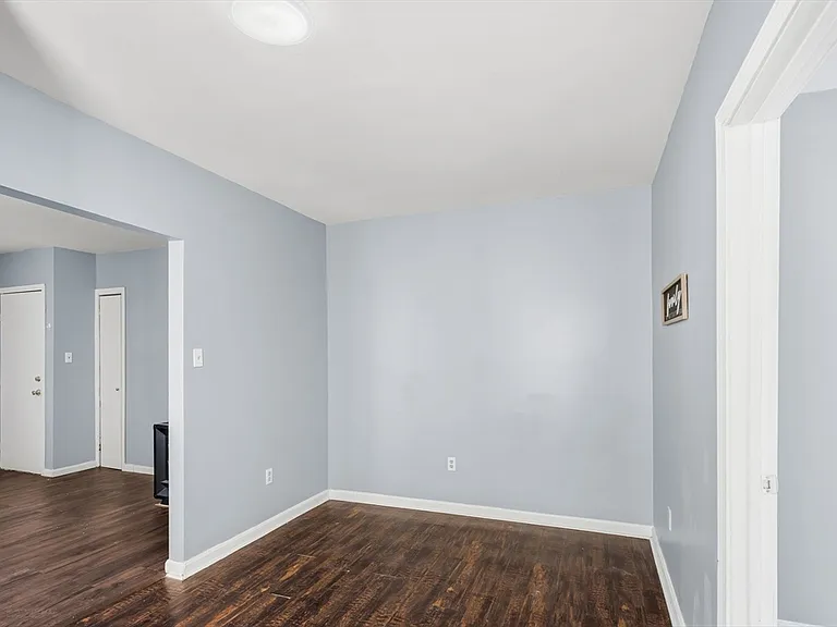 391 Rivet St #2 — Photo 11