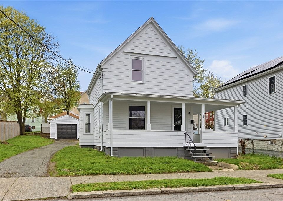 1st image of 51 Laurel St