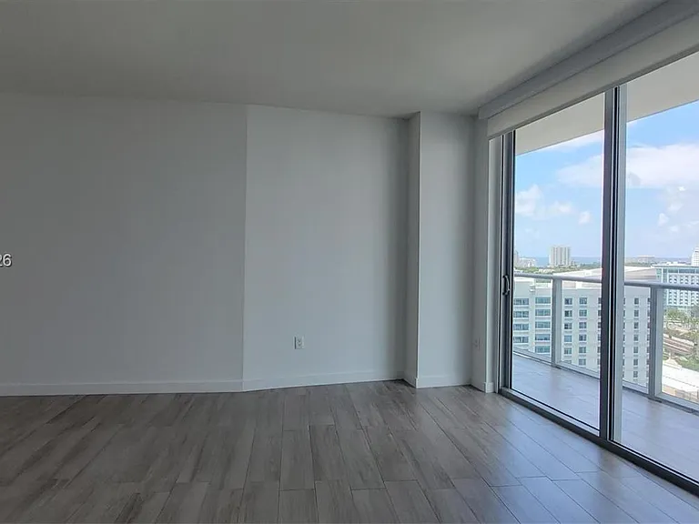 1100 S Miami Ave #1705 — Photo 5