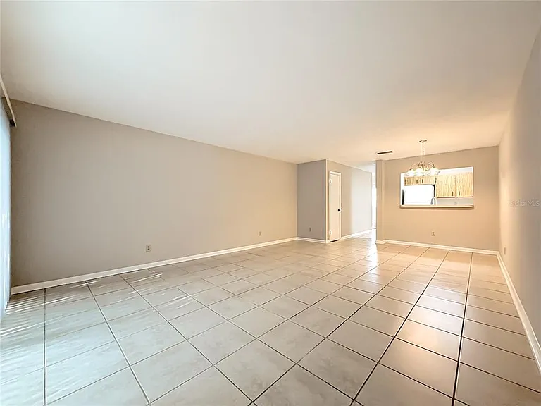 2113 NE 38th Ave — Photo 19