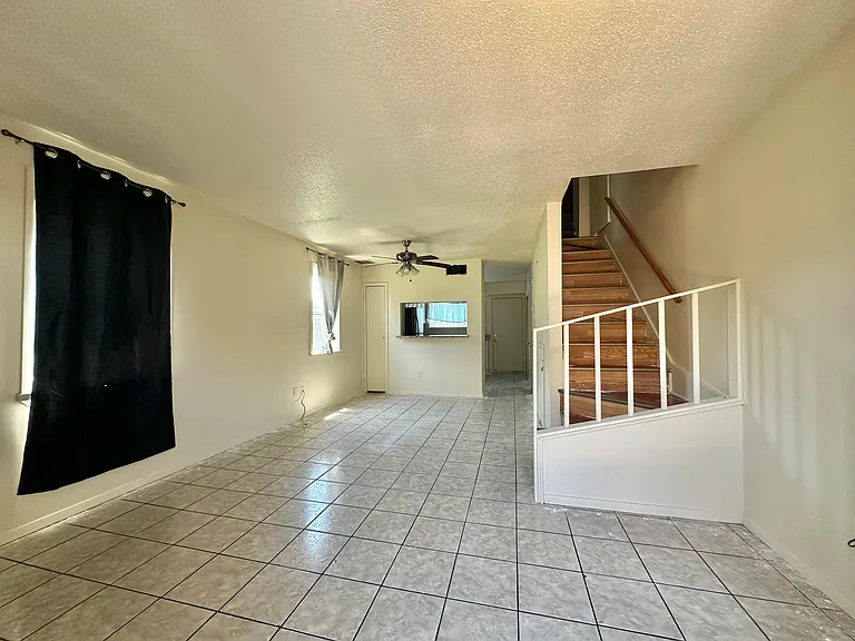 3013 Independence St #D — Photo 2