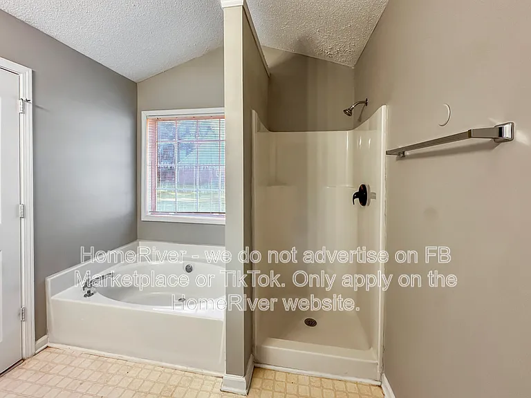 11084 Knotty Pine Pl — Photo 13