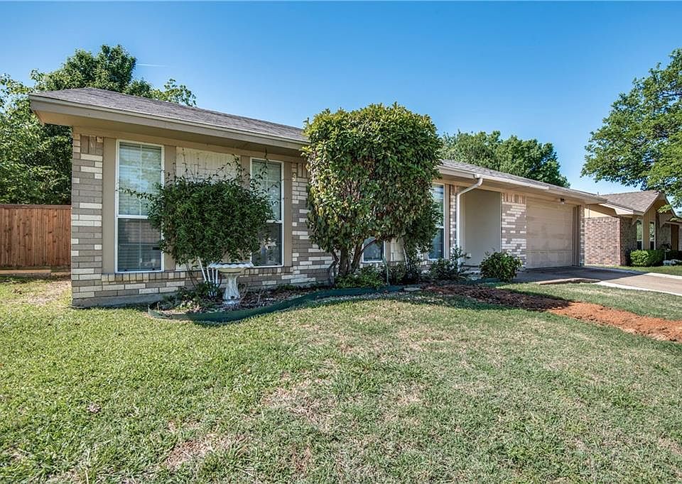 1st image of 612 Price Dr