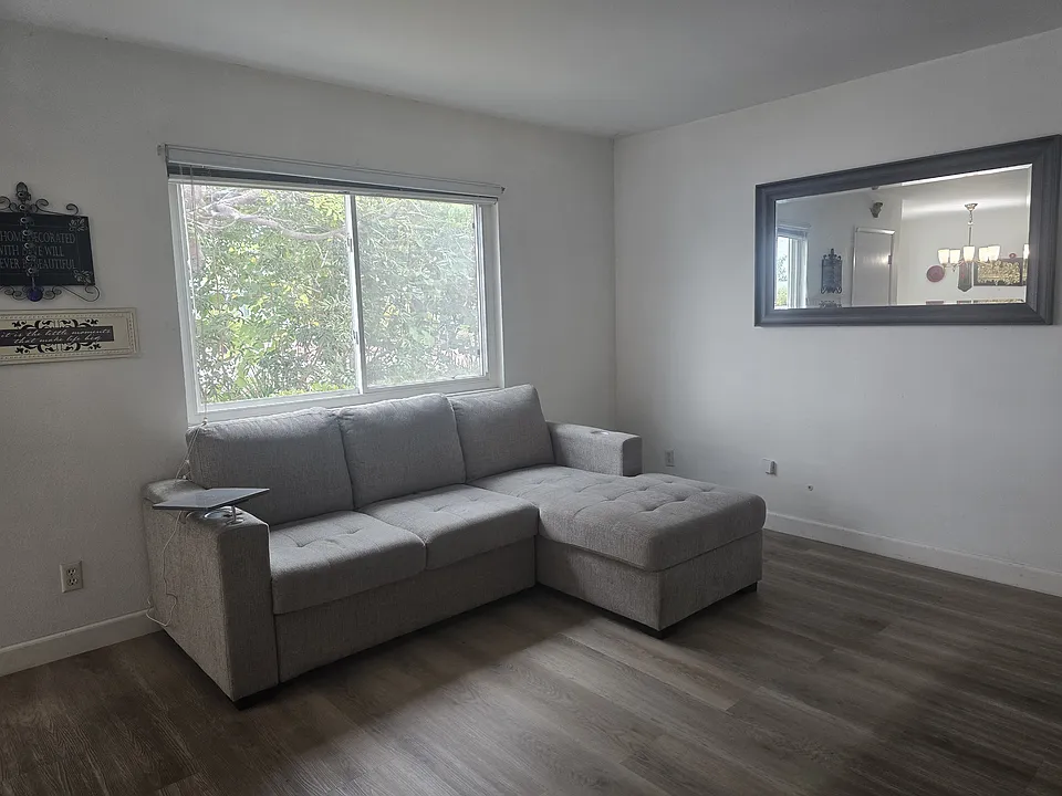 3944 San Pablo Ave