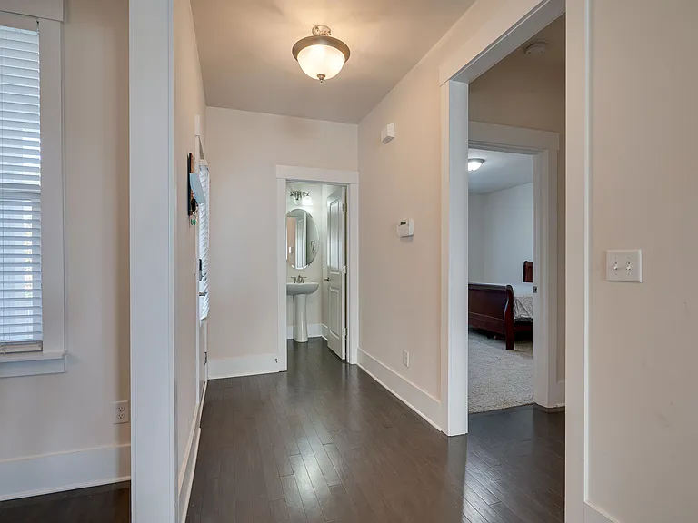1332 Fairbanks St — Photo 4