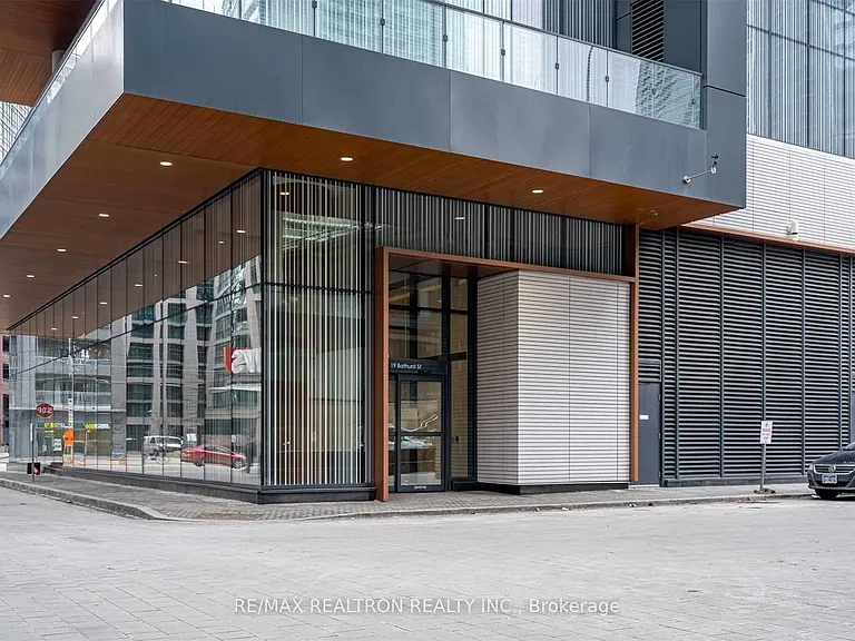 19 Bathurst St #1216 — Photo 6