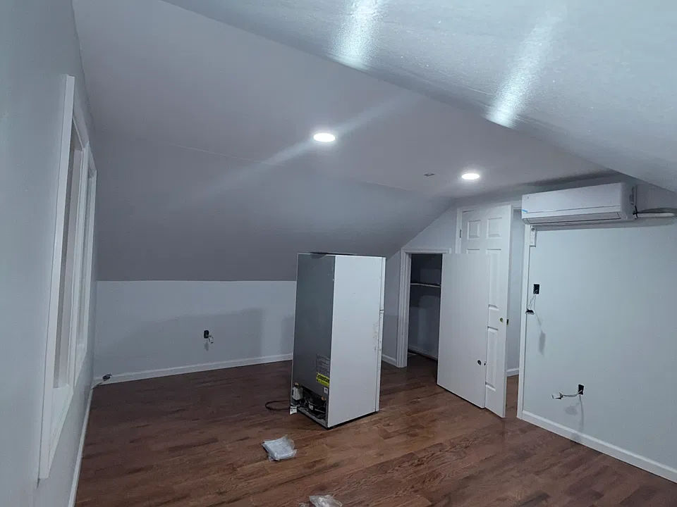 186 McAdoo Ave #3