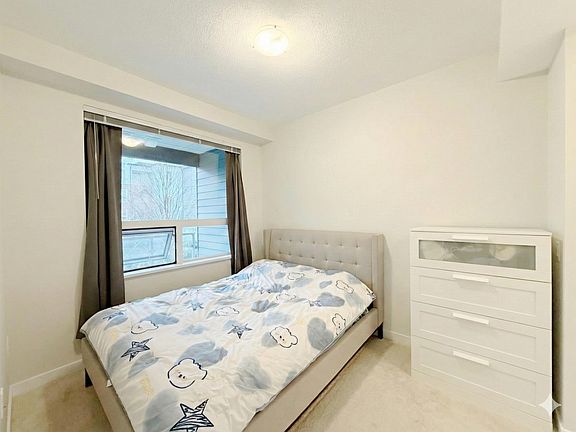 5th image of 9233 Odlin Rd #209