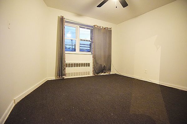 1st image of 925 E 77th St Floor 2