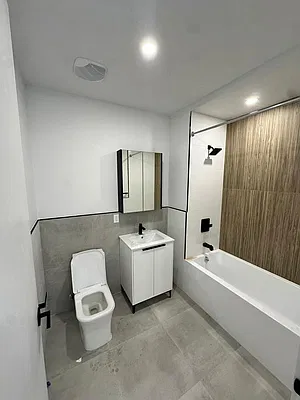 Rented by Aron Fried, LREB | media 5