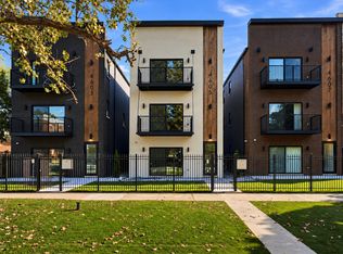 4605 S Prairie Ave, Chicago, IL 60653