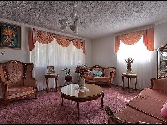 4th image of 623 Venado Dr