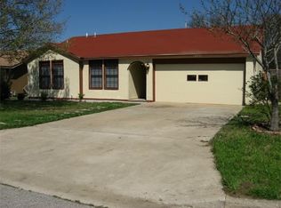 2207 Smith Branch Blvd, Georgetown, TX 78626