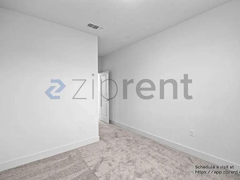 5694 Loray Ln — Photo 18