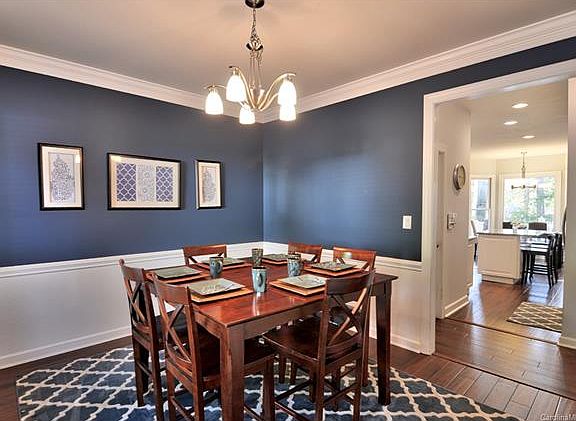 4th image of 8713 New Oak Ln