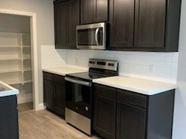 703 Globe Ave, Blue Mound, TX 76131