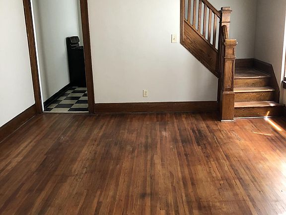 4th image of 2672 Adams Ave