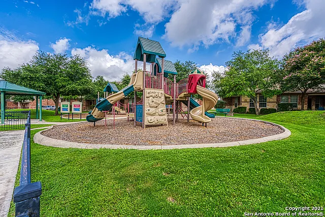 2640 Grayson Way #2640 — Photo 27