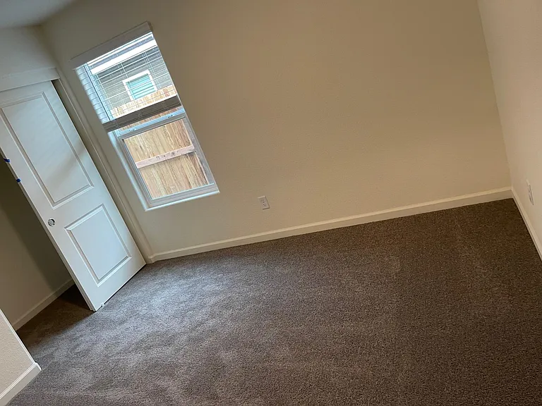 285 Zion Canyon Ct — Photo 10