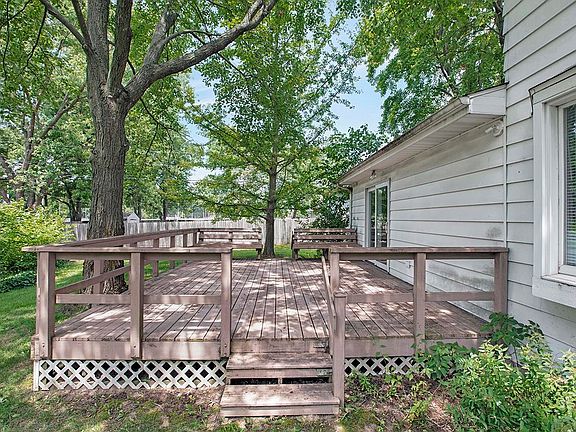 4th image of 52743 W Cypress Cir