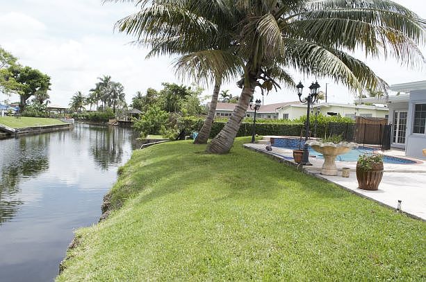 2nd image of 11065 SW 51st Ter