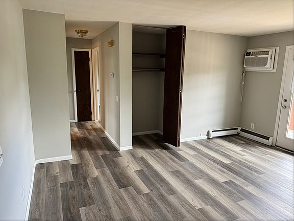 5th image of 116 Berkley Rd Unit 6