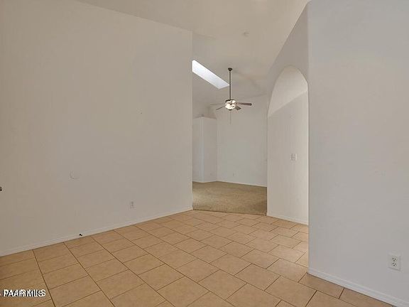 4th image of 1371 Loren Dr