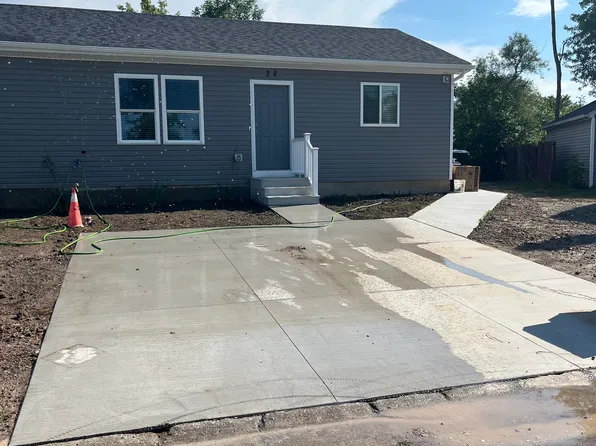 30 Alcott Ct #30, Tonawanda, NY 14150