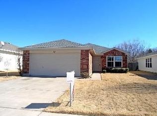 1017 Oak Hollow Ln, Anna, TX 75409