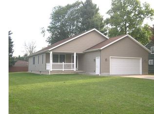 23011 Cedar Point Rd, Brookpark, OH 44142