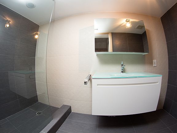 5th image of 1800 Sunset Harbour Dr #1907