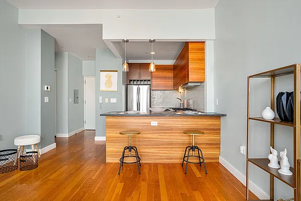 Sold by Compass | media 4