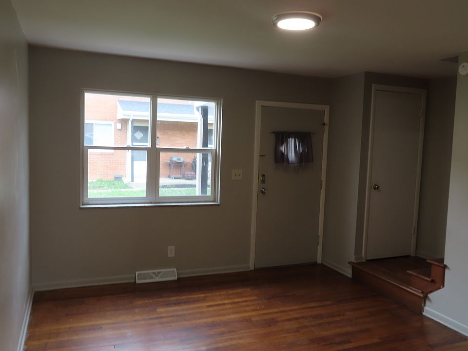 1st image of 901 N Meadows Ct #D