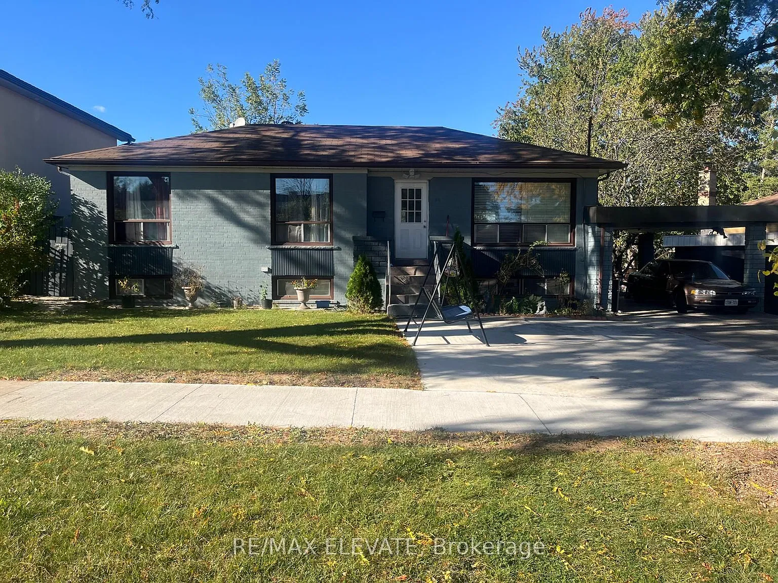 3 bed, $2,999 — Photo 2